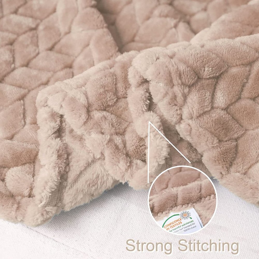 Tan/Beige Neutral Knit Jacquard Weave Pattern Decorative Warm Flannel Blanket - Picture 3 of 16